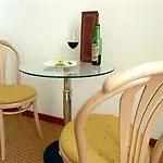 Arte Hotel 3*